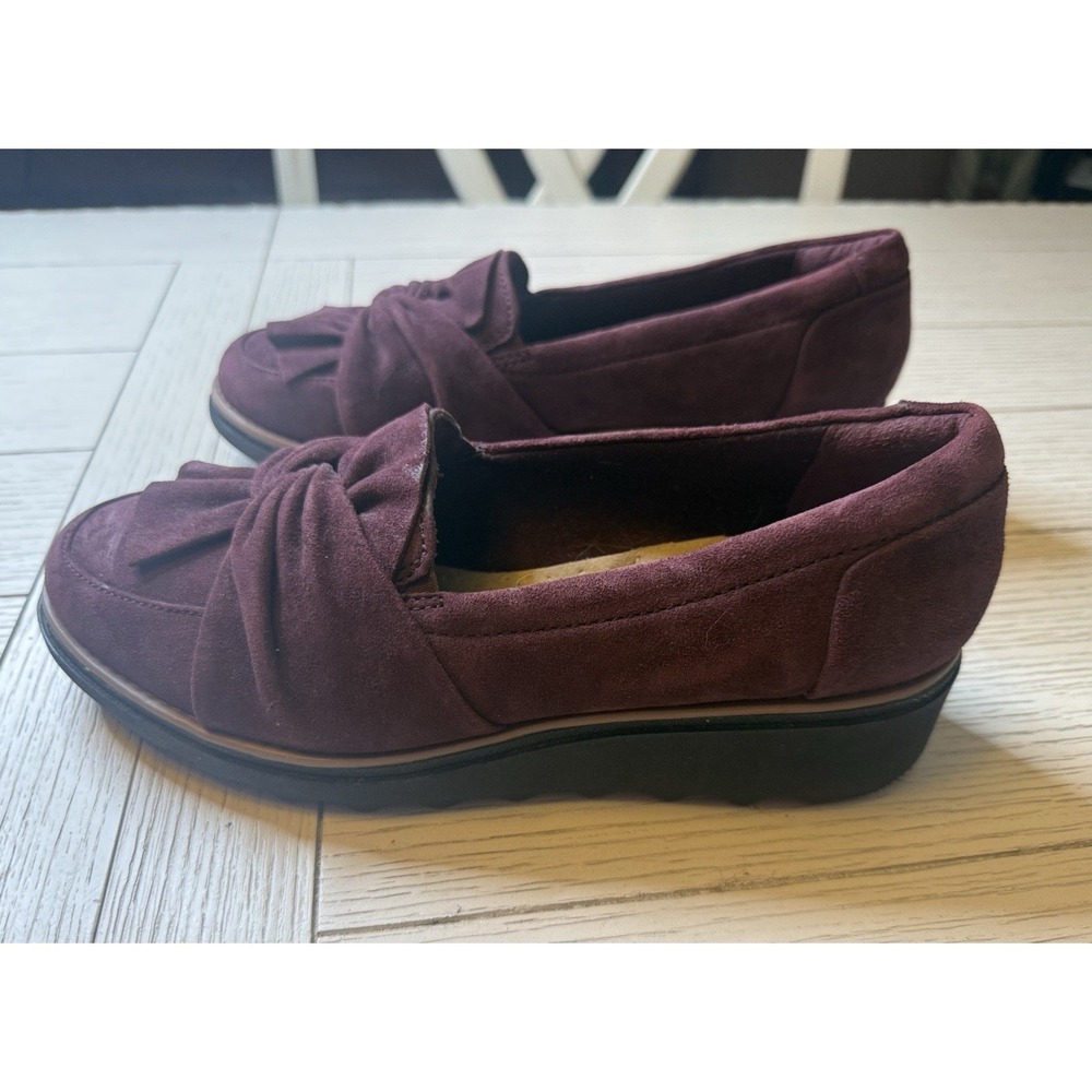 CLARKS NWOT SHARON DASHE BURGUNDY GENUINE SUEDE WEDGE LOAFER W/ Bow Detail 7.5M